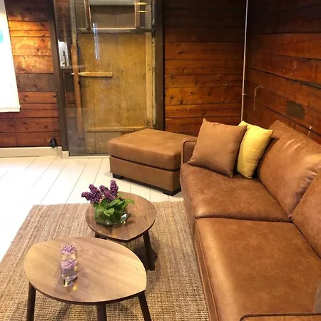 Den Gule Krambua - Gamle - Main Street Old Town דירה *