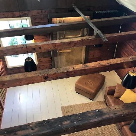 Den Gule Krambua - Gamle - Main Street Old Town *